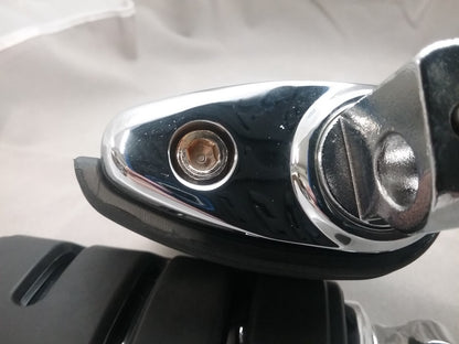 NEW KURYAKYN 7592 DUALLY TRIDENT ISO-PEGS FOR KURYAKYN MOUNTS ONLY SEE PICTURES