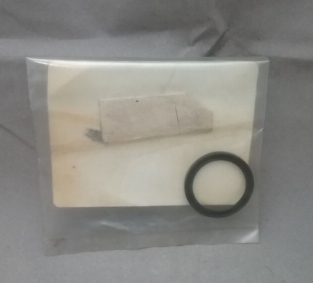 NEW GLM 85440 PROP SHAFT SEAL MERCURY, MERCRUISER 40 45 50 60HP