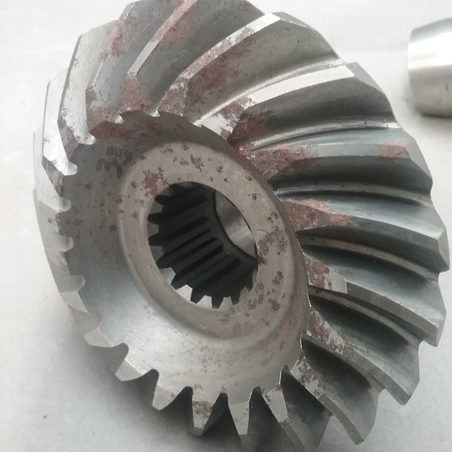 NEW QUICKSILVER 43-66773A2 GEAR ASSEMBLY MERCRUISER STERNDRIVE 233 225-S