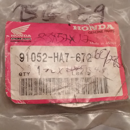 NEW GENUINE HONDA 91052-HA7-672 BEARING 28X52X12 FOURTRAX TRX350, TRX300 86-88