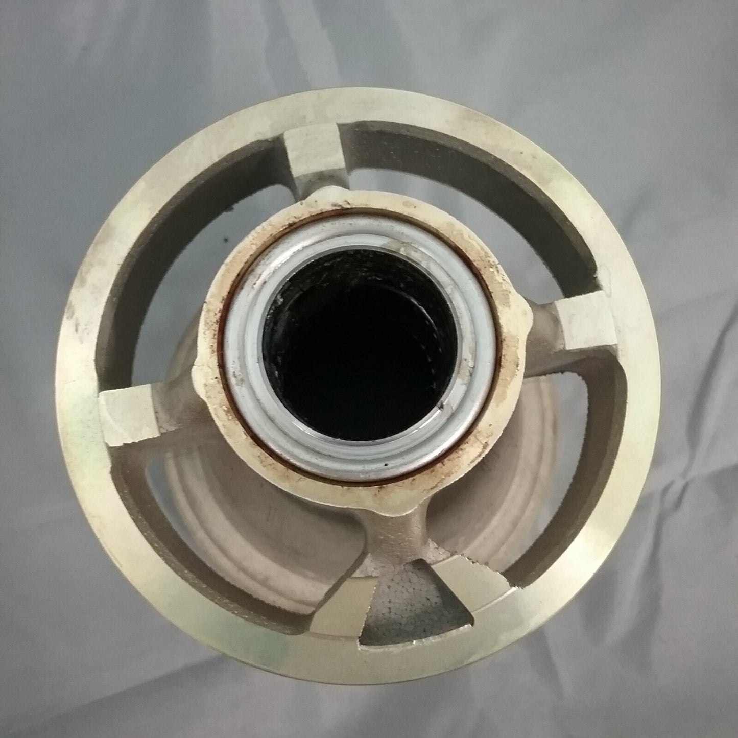 NEW QUICKSILVER 14587A5 CARRIER ASSEMBLY Bearing Mercruiser R-MR ALPHA ONE