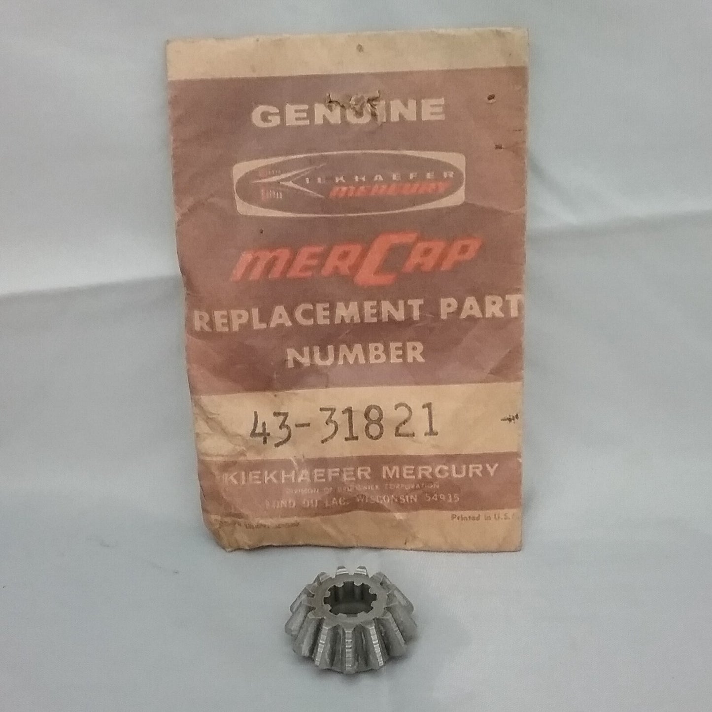 NEW MERCURY 43-31821 PINION GEAR Mercury Marine Original Equipment