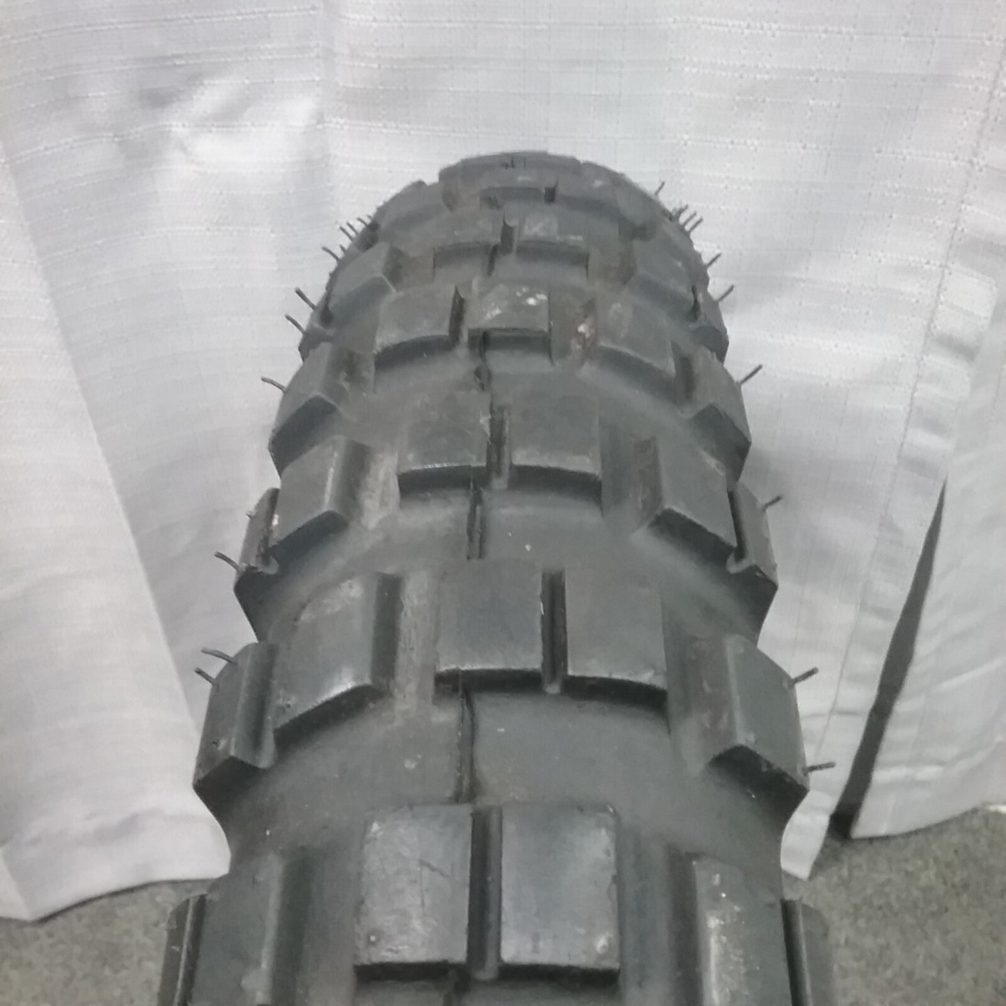 ONE METZELER 90/90-21 KAROO TUBE TYPE MOTORCYCLE TIRE