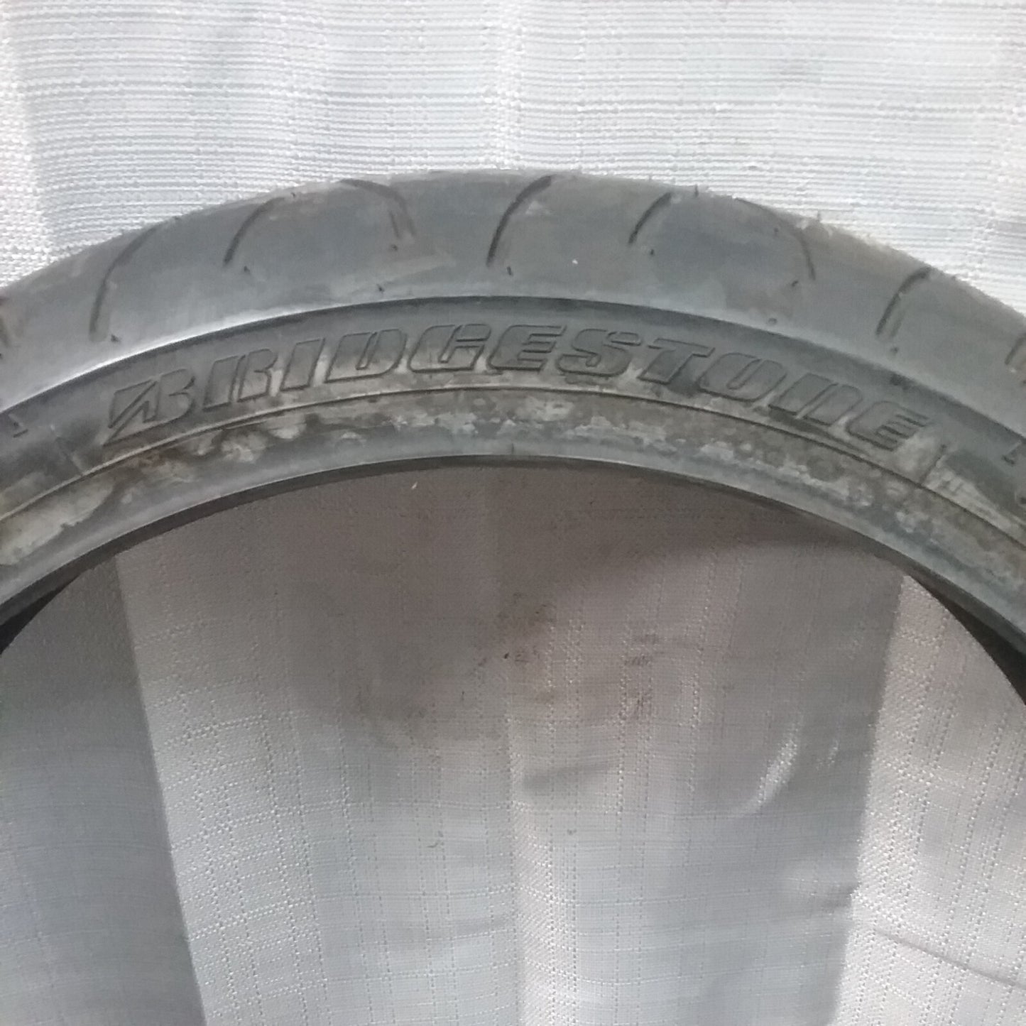 NEW BRIDGESTONE BT014 110/70-17 TUBELESS FRONT MOTORCYCLE TIRE