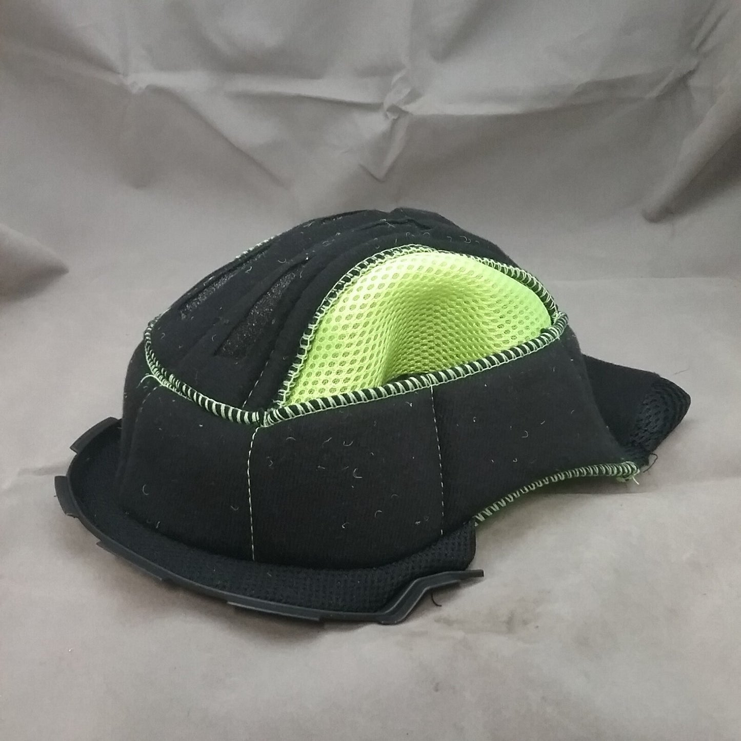 NEW GMAX 72-3910 MX-46Y REMOVABLE COMFORT LINER YOUTH LARGE 9MM