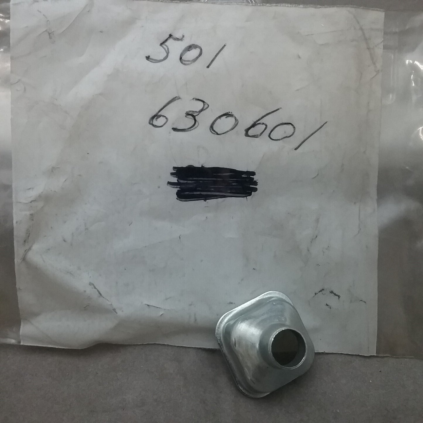NEW HUSQVARNA 501630601 INSERT CHAINSAW PULL CORD GUIDE
