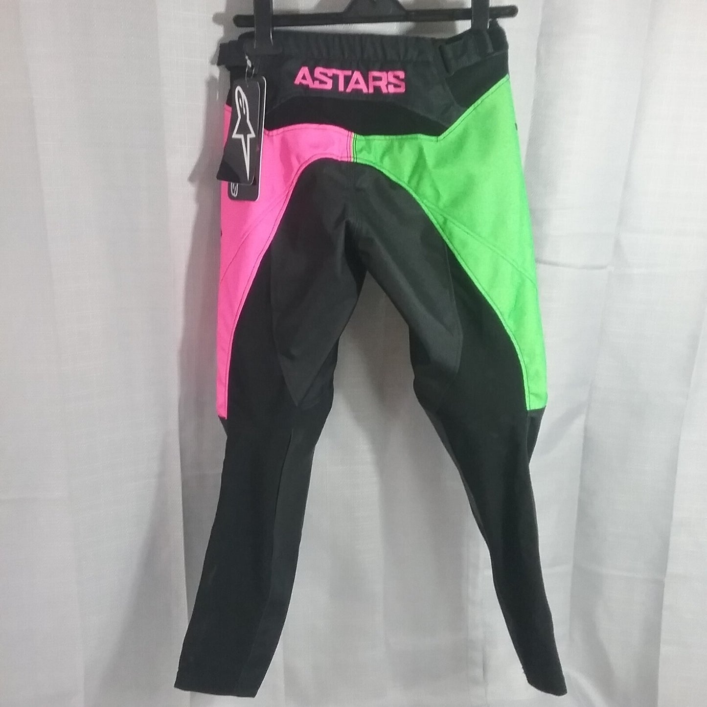 NEW ALPINESTARS 482-975826 RIDING PANTS PINK BLACK AND GREEN YOUTH SIZE 26