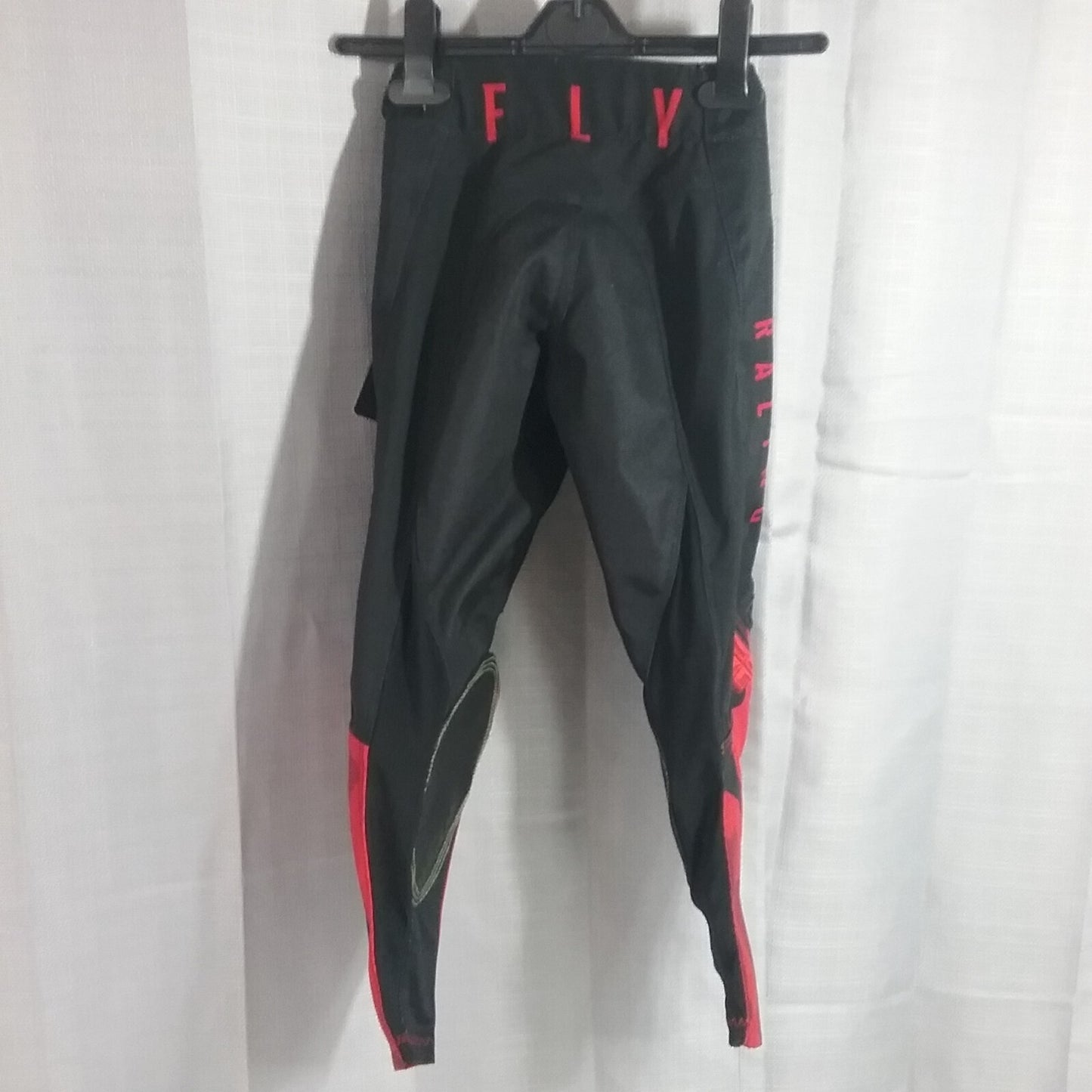 NEW FLY RACING 374-53218 RIDING PANTS BLACK AND RED YOUTH SIZE 18