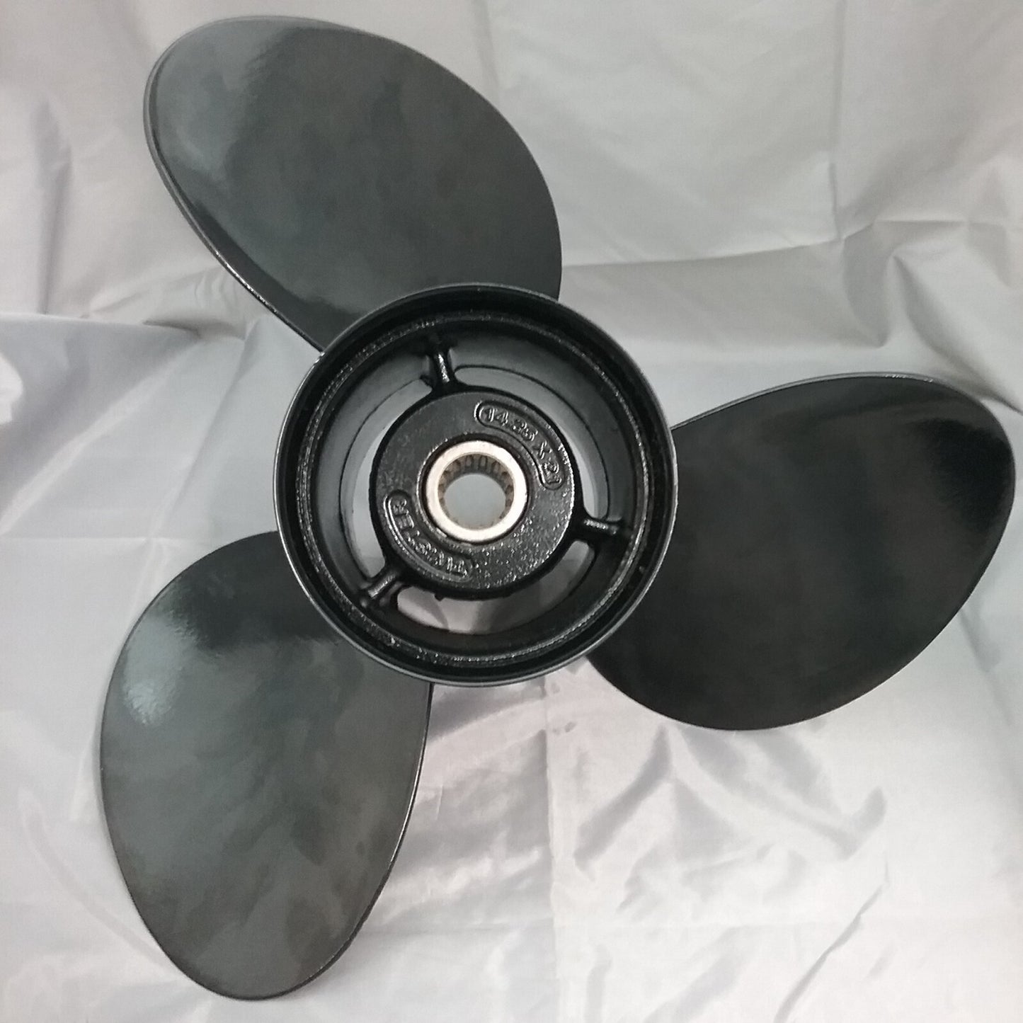 NEW Michigan Wheel Twister 231021 Aluminum Boat Propeller 14 1/4X21 RH 3 BLD