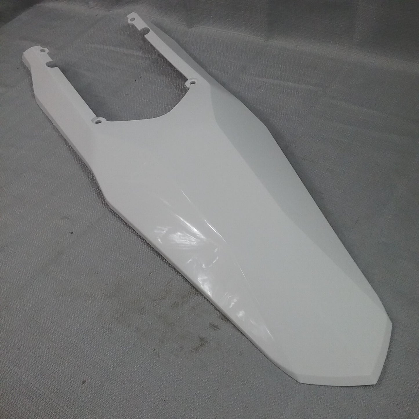NEW GENUINE GASGAS BE9000083012 REAR FENDER WHITE