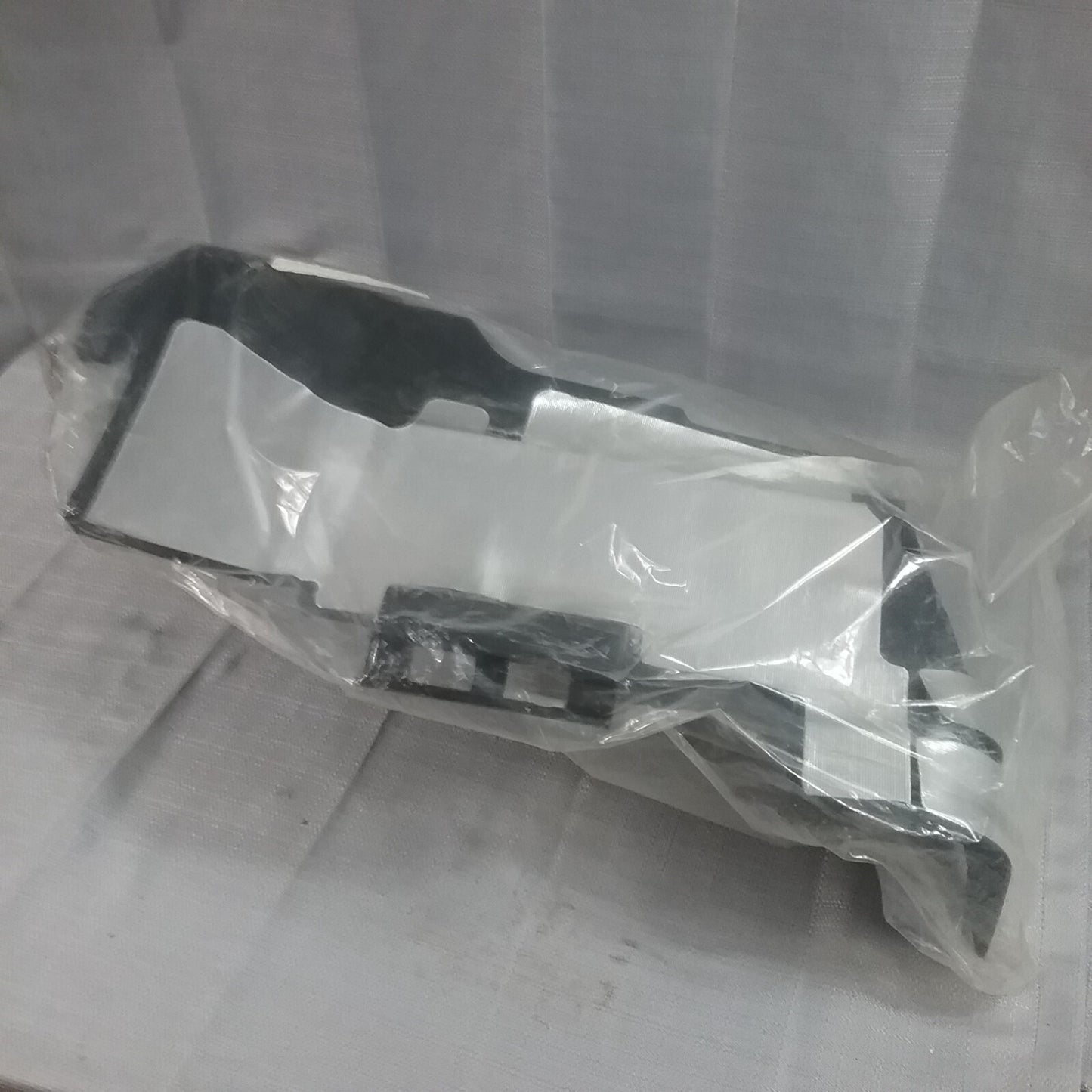 NEW GENUINE SUZUKI 44390-31G10 COVER FUEL TANK COVER PANEL