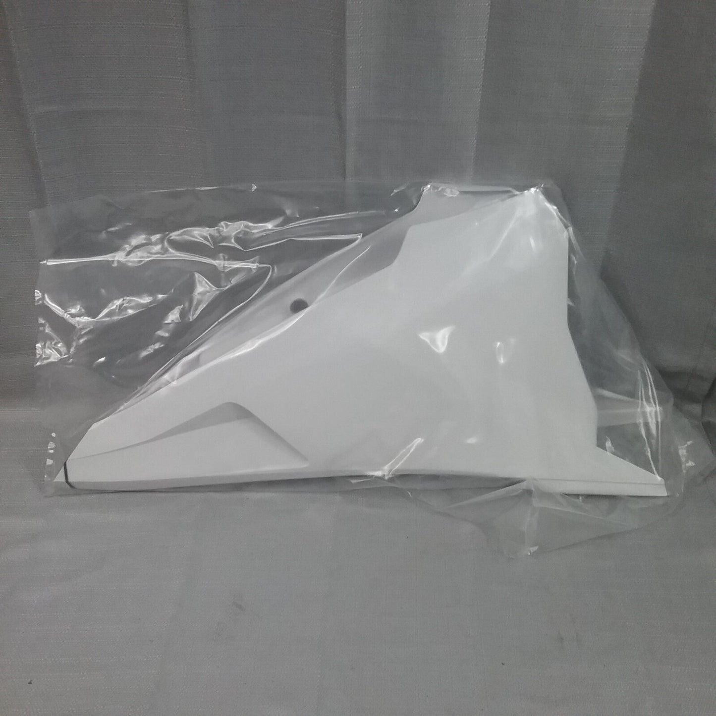 NEW GASGAS BE9000CT-CLJ-1 PLASTIC KIT EC 2018-2020 8 PIECES WHITE