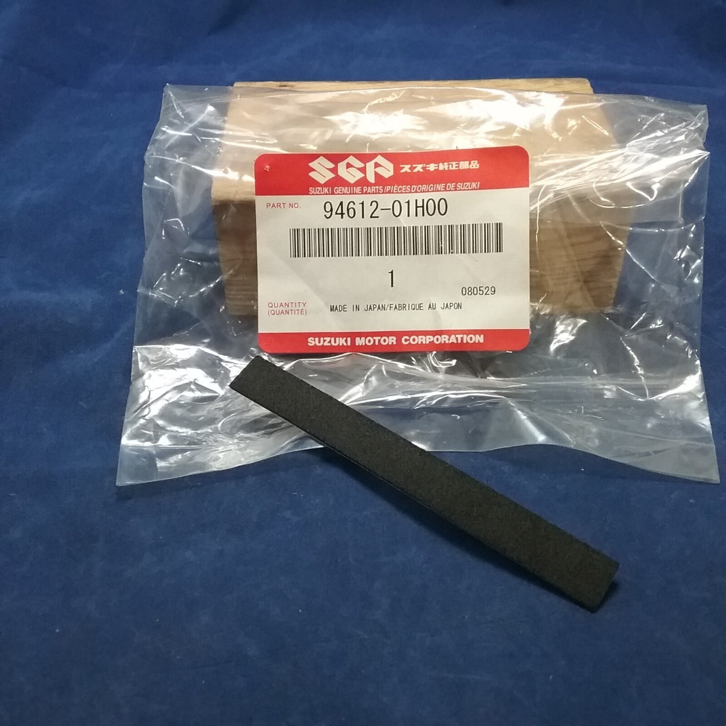 NEW GENUINE SUZUKI 94612-01H00 PROTECTOR (10X90X1.0) COWLING BODY GSXR600