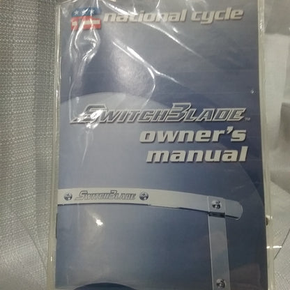 NEW NATIONAL CYCLES N21135 WINDSHIELD SWITCHBLADE 2-UP QUICK RELEASE REQUIRED