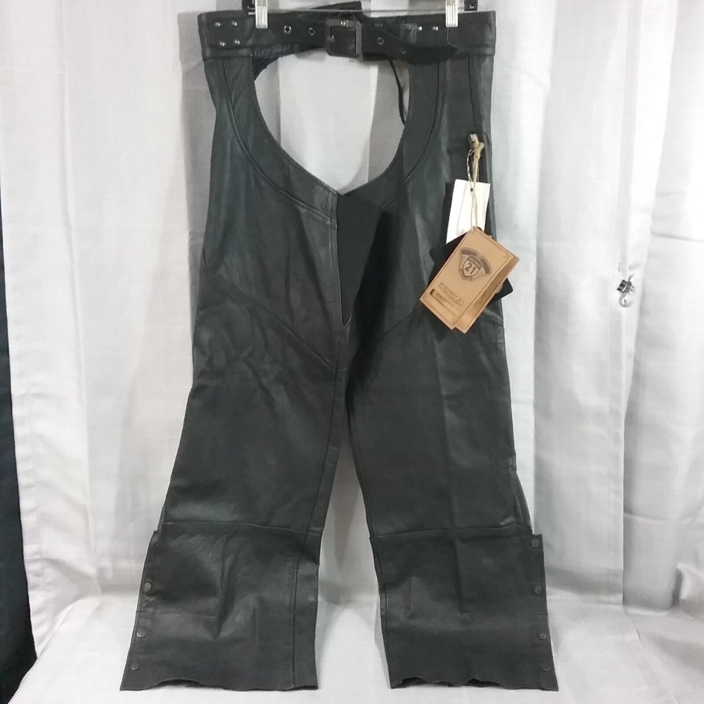 NEW HIGHWAY 21 489-1090L MAVERIC CHAP SIZE LARGE BLACK LEATHER