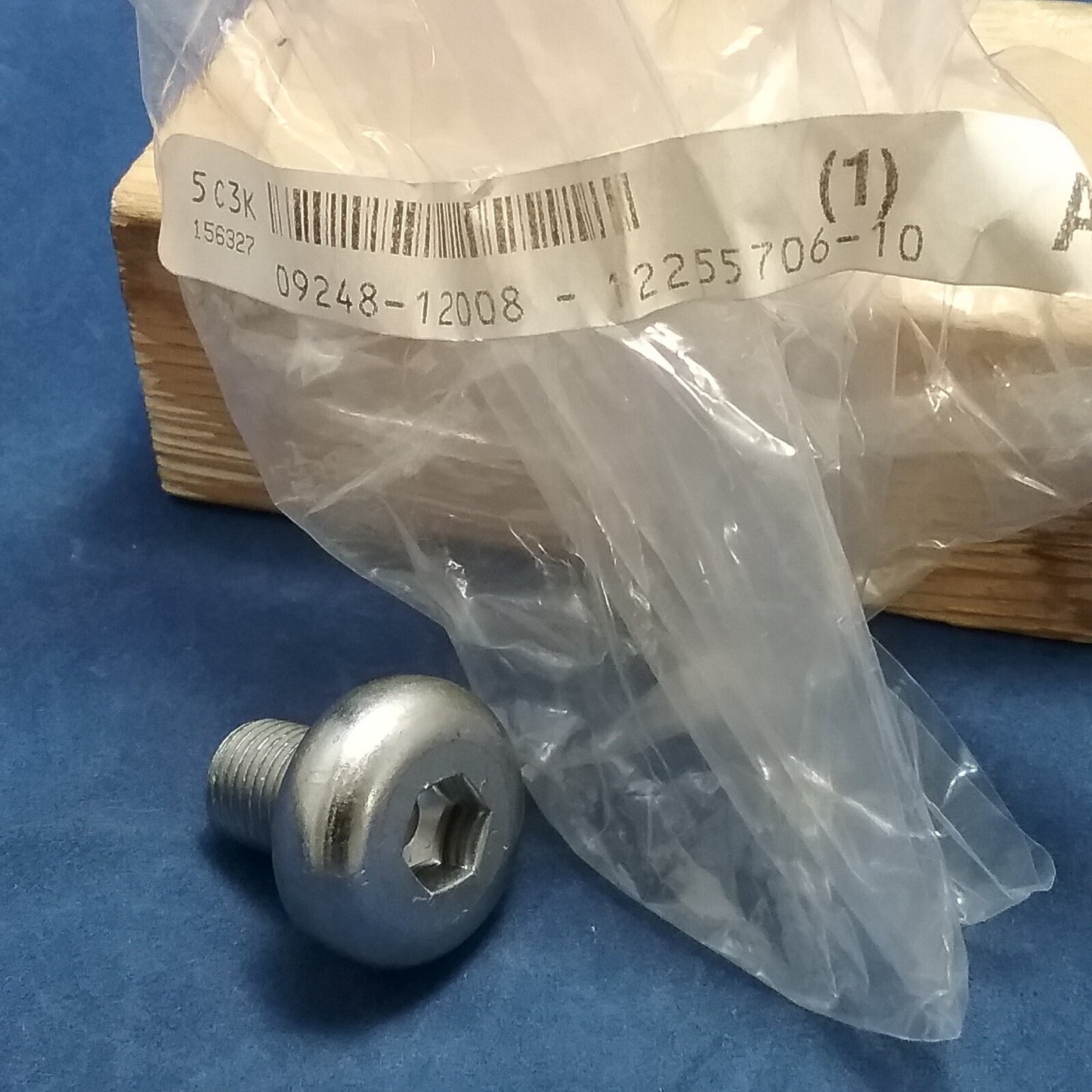 NEW SUZUKI 09248-12008 PLUG, T/M OIL DRAIN, CRANKCASE