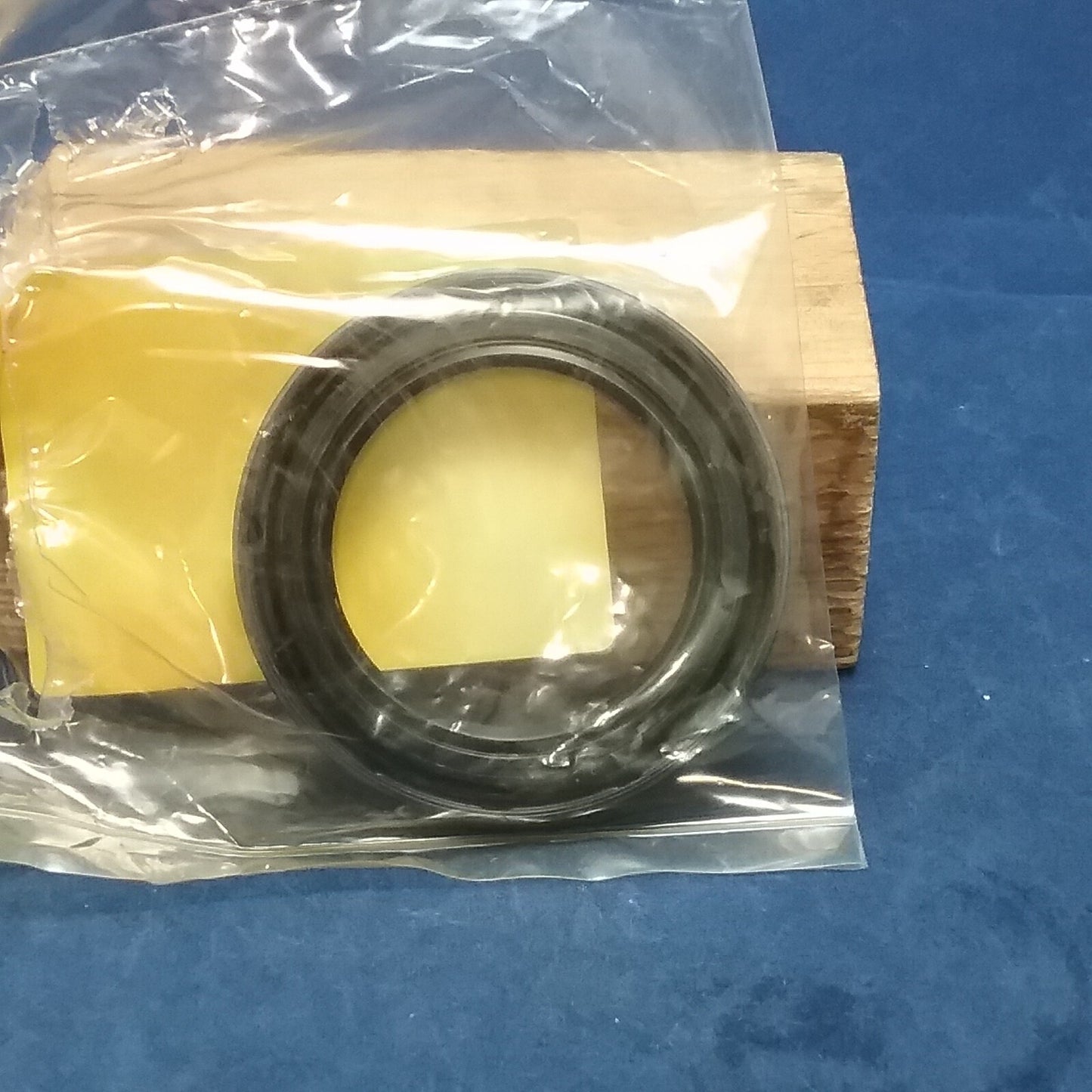 NEW GENUINE SUZUKI 09283-40032 SEAL, DUST OUTER 40X58X6 SUSPENSION ARM