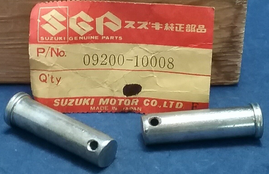 QTY2 NEW GENUINE SUZUKI 09200-10008 PIN, STAND, FOOTREST RM125 RM100