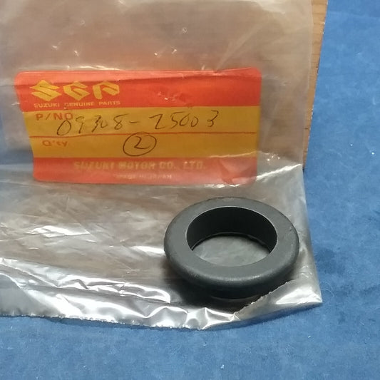 NEW GENUINE SUZUKI 09308-25003 GROMMET, FRONT FENDER QUADRUNNER LT-4WD