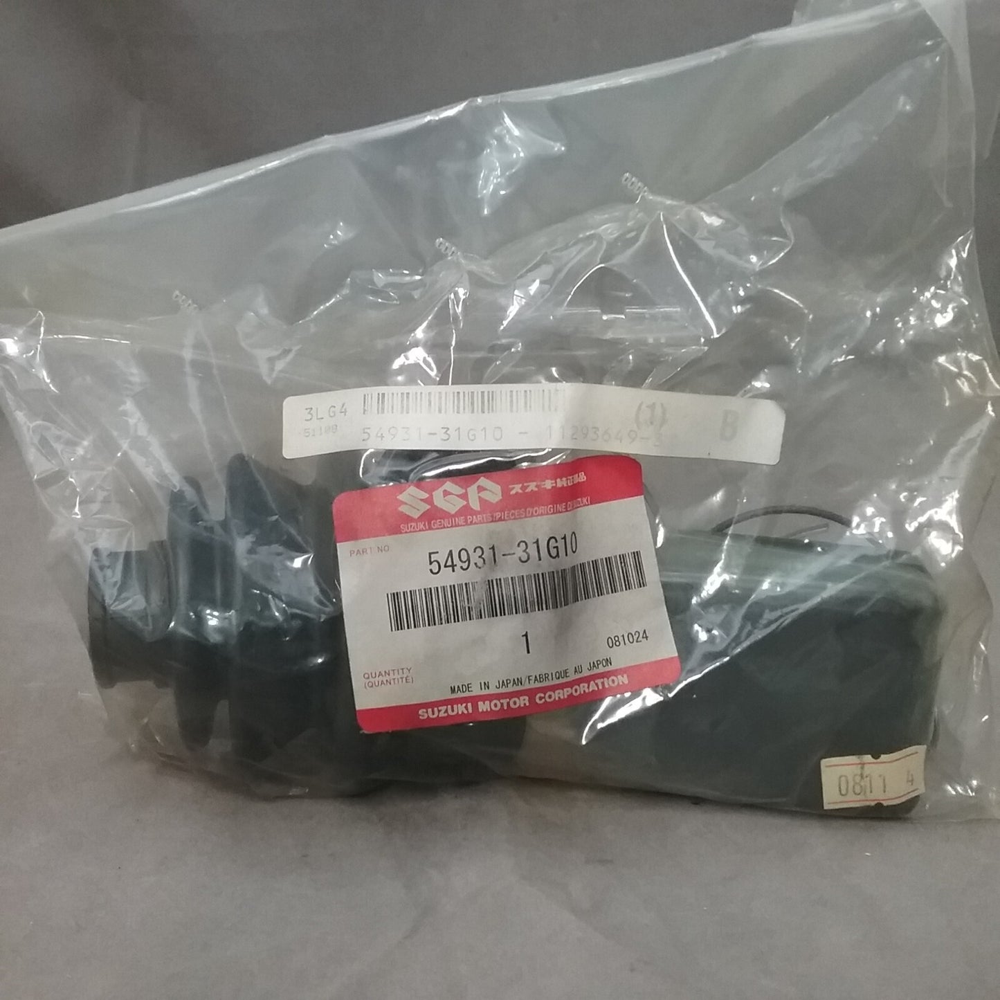 NEW GENUINE SUZUKI 54931-31G01 INNER BOOT SET 2005-2007