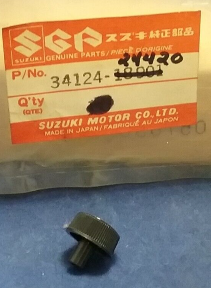 NEW GENUINE SUZUKI 34124-24420 KNOB, TRIP ODOMETER ALT125 LT125