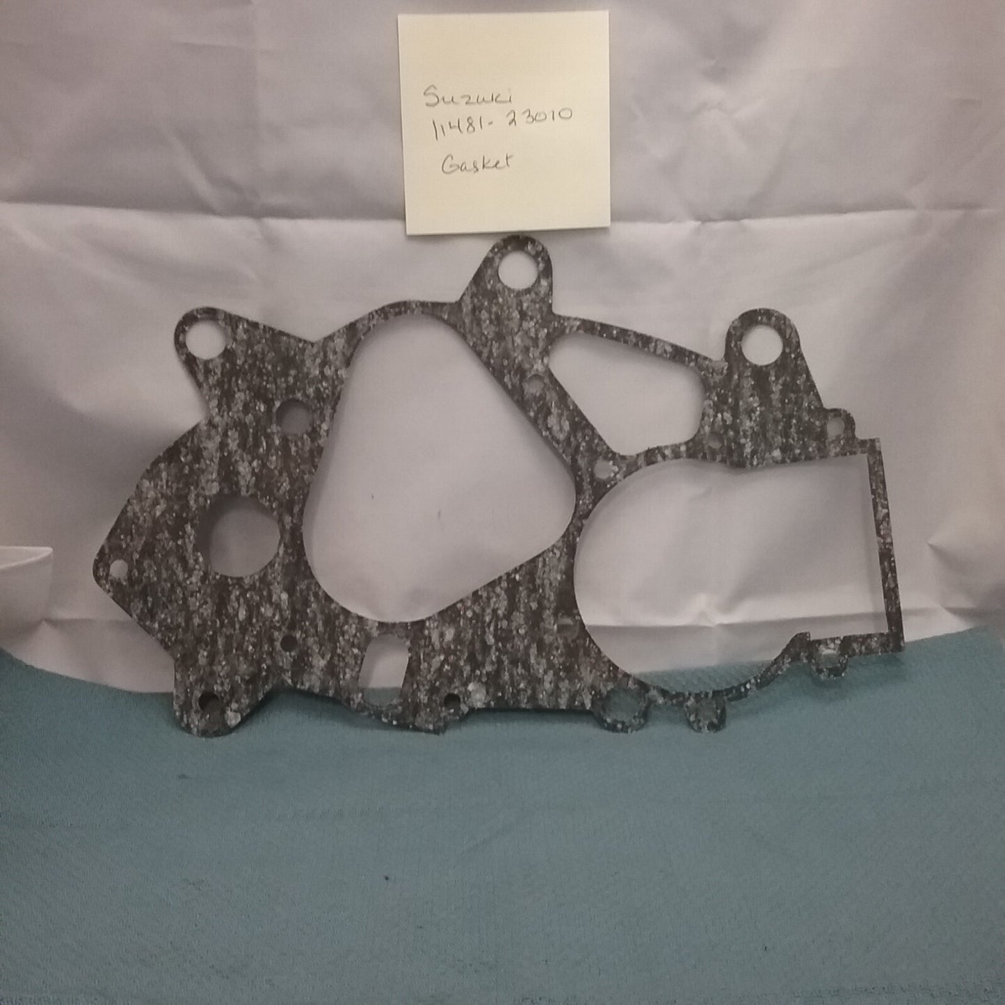 NEW REPLACES SUZUKI 11481-23010 GASKET, CRANKCASE RV90 1972-1977
