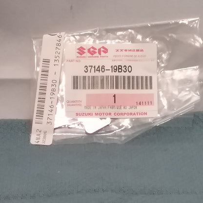 NEW GENUINE SUZUKI 37146-19B30 KEY, BLANK (TYPE:F) QUADRUNNER LTF500 KINGQUAD