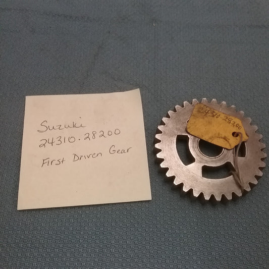 NEW REPLACES SUZUKI 24310-28200 GEAR, 1ST DRIVEN TC125 RV125