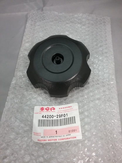 NEW GENUINE SUZUKI 4200-29F01 CAP ASSY,FUEL TANK FILLER