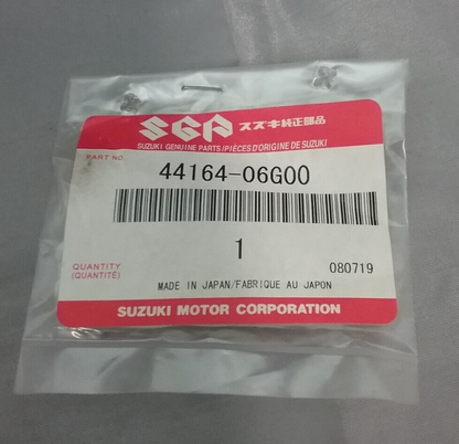 NEW GENUINE SUZUKI 44164-06G00 CUSHION, COVER V-Strom DL1000