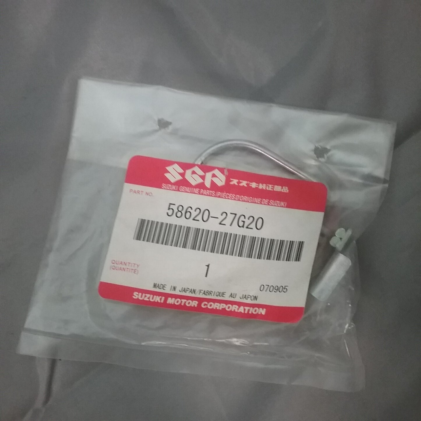 NEW GENUINE SUZUKI  58620-27G20 GUIDE, CLUTCH CABLE V-Strom DL650