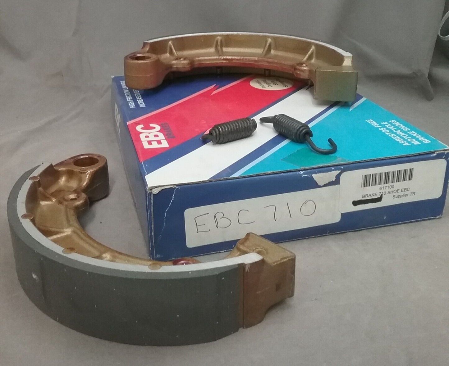 NEW EBC 710 BRAKE SHOES SUZUKI KAWASAKI 617100