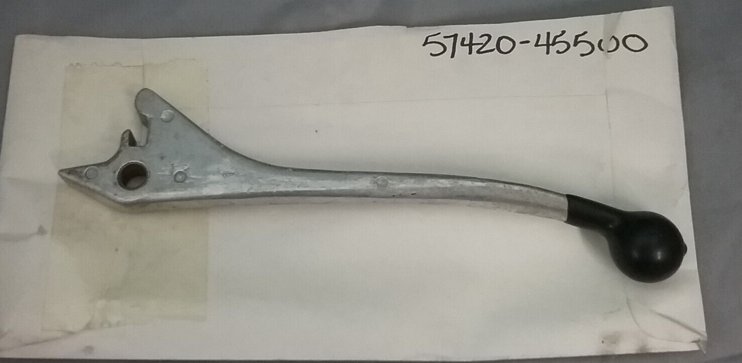 NEW SUZUKI 57420-45500 RH LEVER, BRAKE GS550E