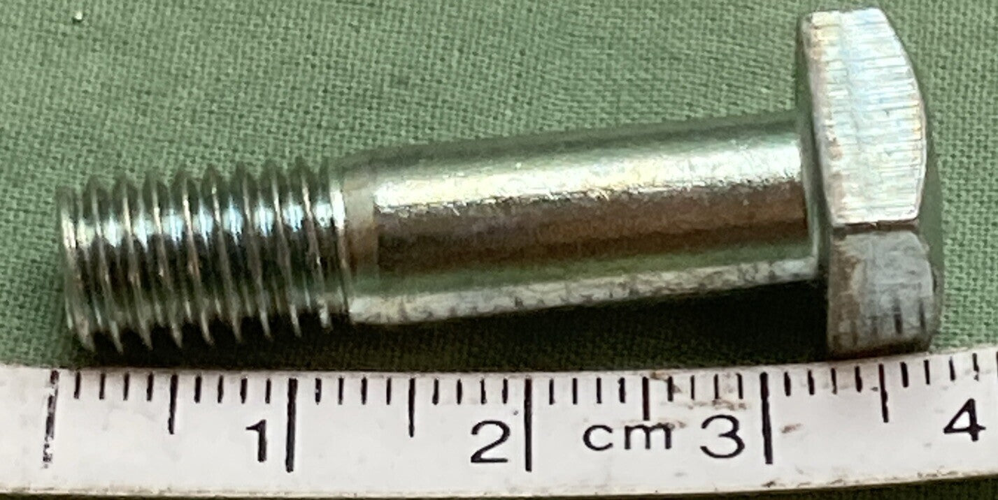 NEW GENUINE SUZUKI 09105-08006 BOLT, REAR SPROCKET TS125