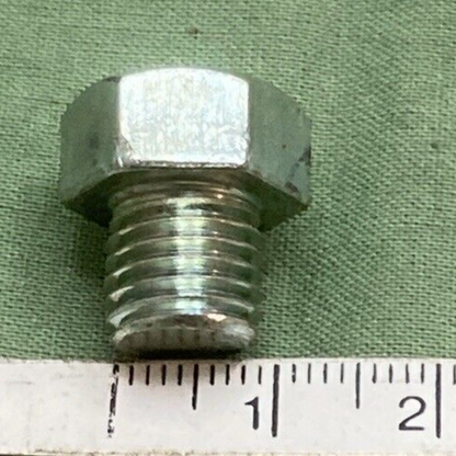 QTY 2 NEW REPLACES SUZUKI 09100-10004 BOLT (10X9) 1971-1981