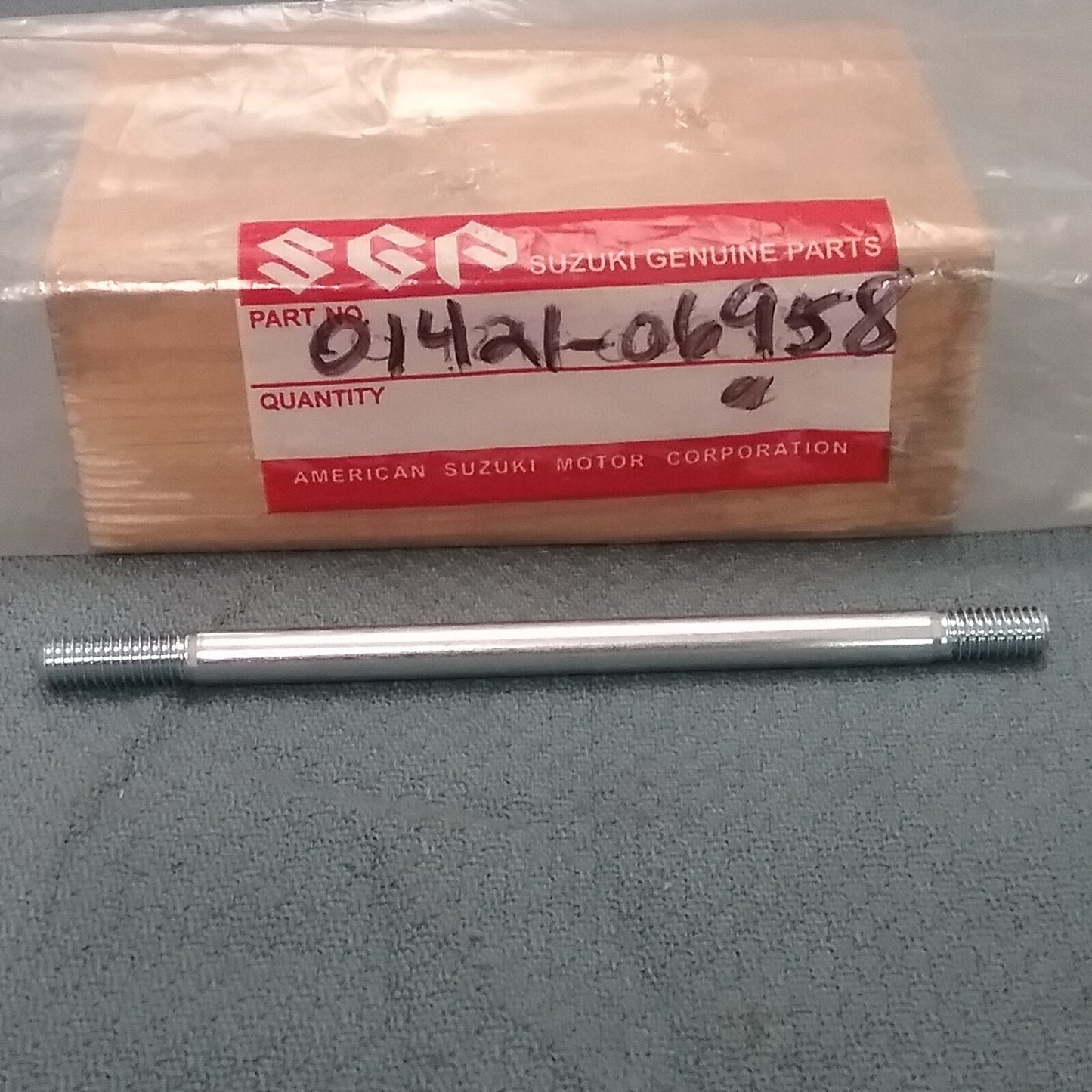 NEW SUZUKI 01421-06958 STUD BOLT 1968-2006