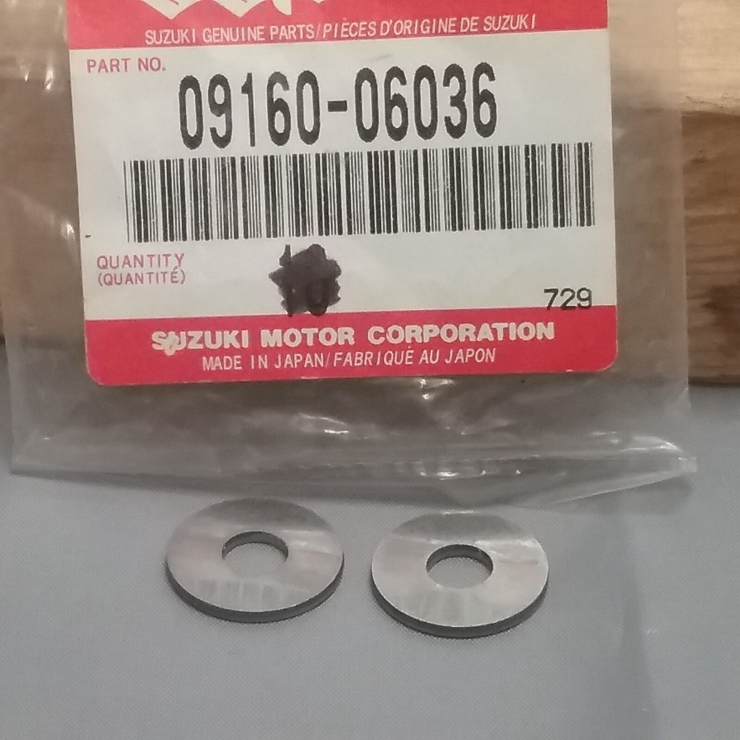 NEW GENUINE SUZUKI 09160-06036 WASHER, SPEEDOMETER 1983-2012