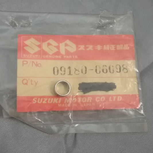 NEW GENUINE SUZUKI 09180-06098 SPACER (6.1X8X3.5) RM250