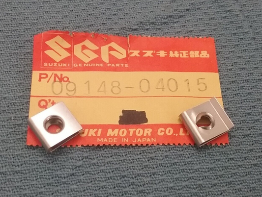 QTY 2 NEW GENUINE SUZUKI 09148-04015 HEADLAMP COVER-FRONT FENDER NUT 1983-2020