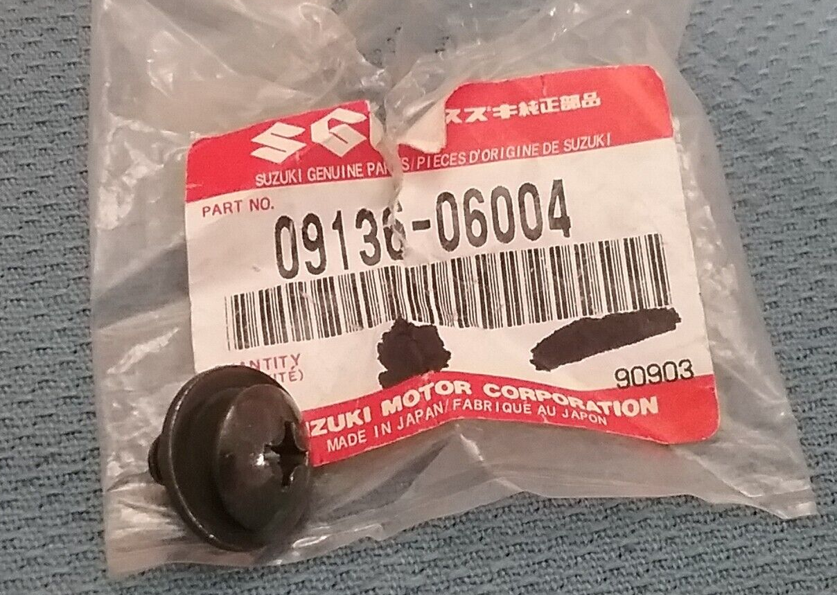NEW GENIUNE SUZUKI 09136-06004 FRONT FENDER SCREW 1989-2016