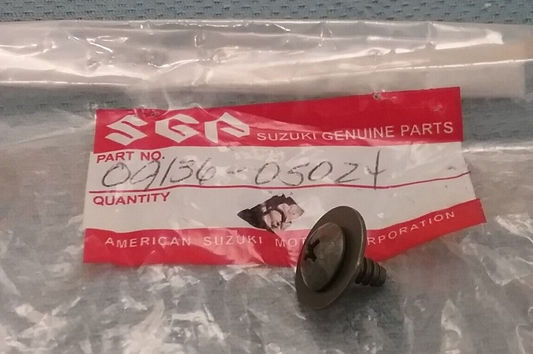 NEW SUZUKI 09136-05024 FRONT FENDER SCREW 1990-2004
