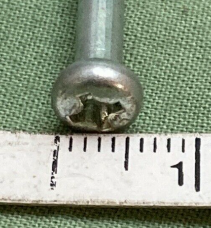 QTY 3 NEW GENUINE SUZUKI 09125-04002 REAR COMBINATION LAMP SCREW 1978-1980