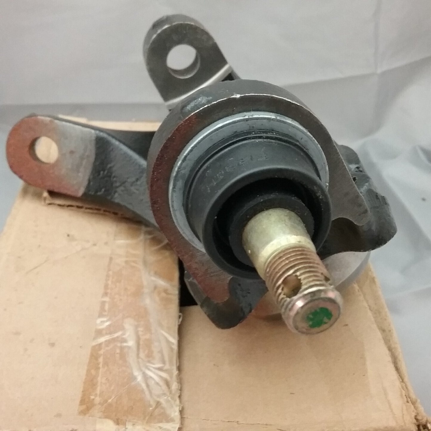 NEW GENUINE HONDA 51250-HM5-A80 KNUCKLE ASSEMBLY, L. 1996-2000