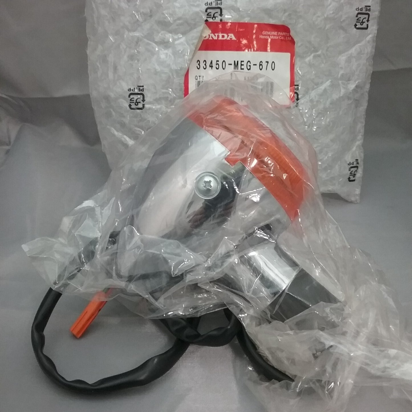 NEW HONDA 33450-MEG-670 TURN SIGNAL ASSEMBLY, L. FR. (12V 21/5W) (COO) 2004-22