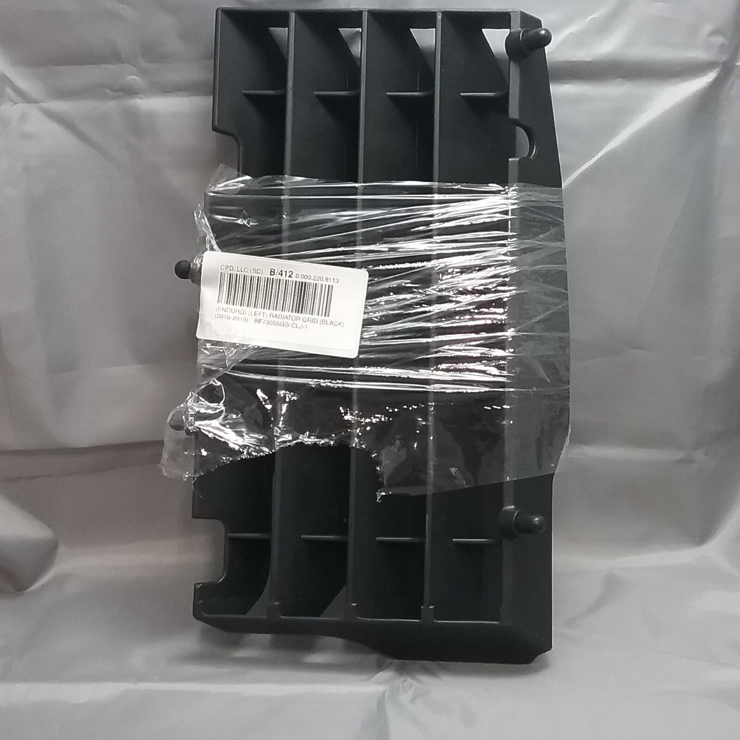 NEW GAS GAS BE73055GG-CLJ-1 LEFT RADIATOR GRILL BLACK