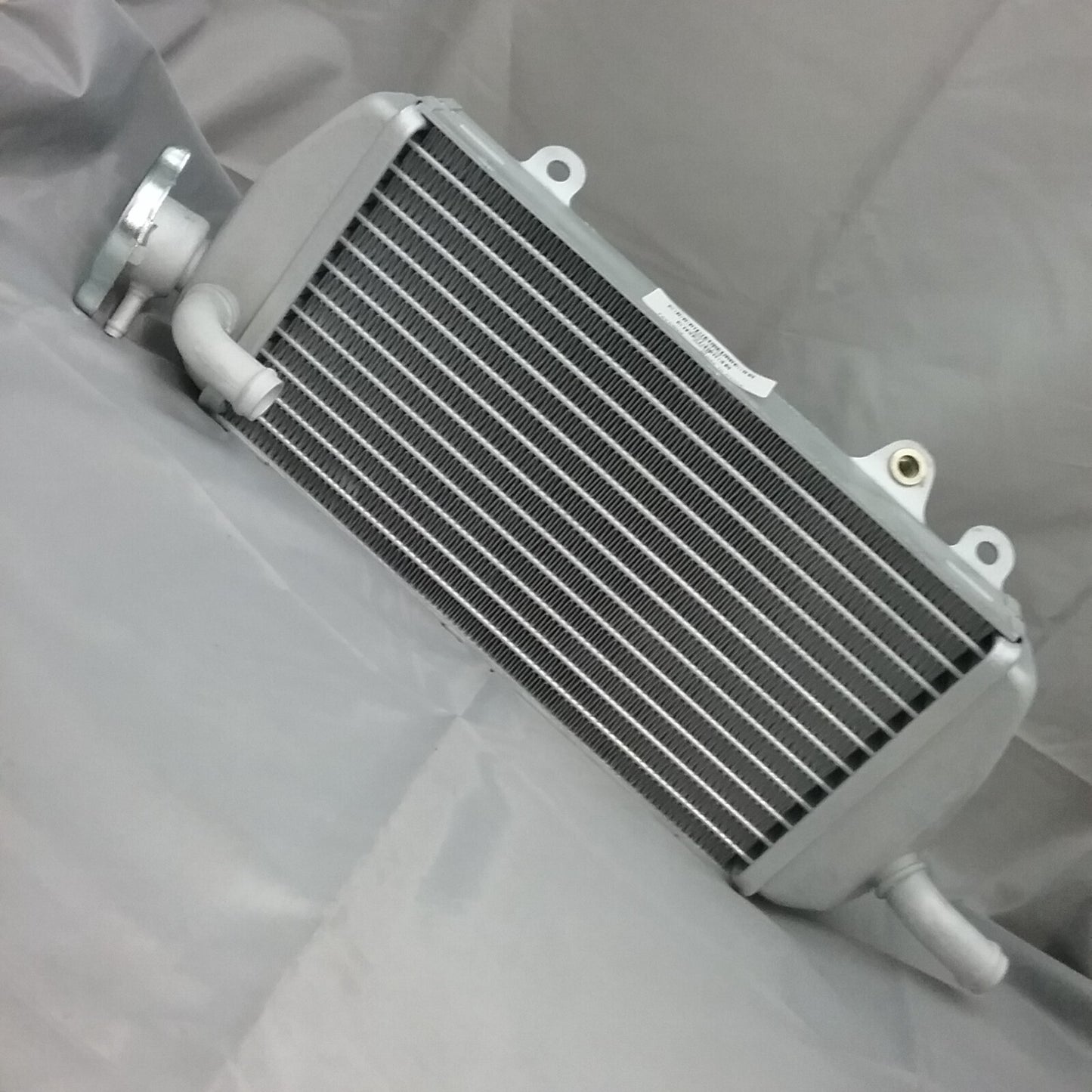 NEW GASGAS BE70000GG-CLJ-1 All Aluminum Radiator EC250/EC300 2018-2019