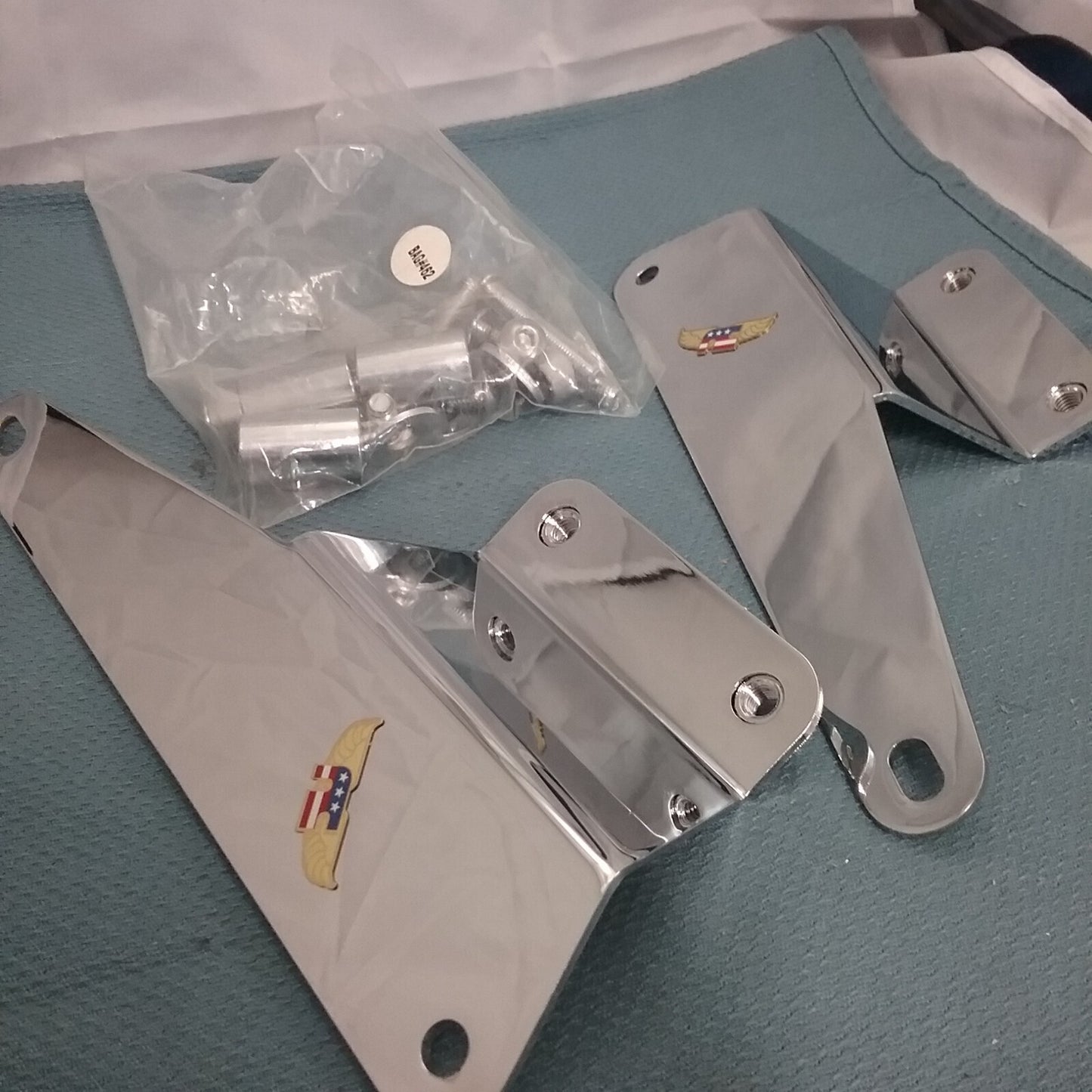 NEW GENUINE NATIONAL CYCLE 557803 B Series Mount Kit for Tapered Forks