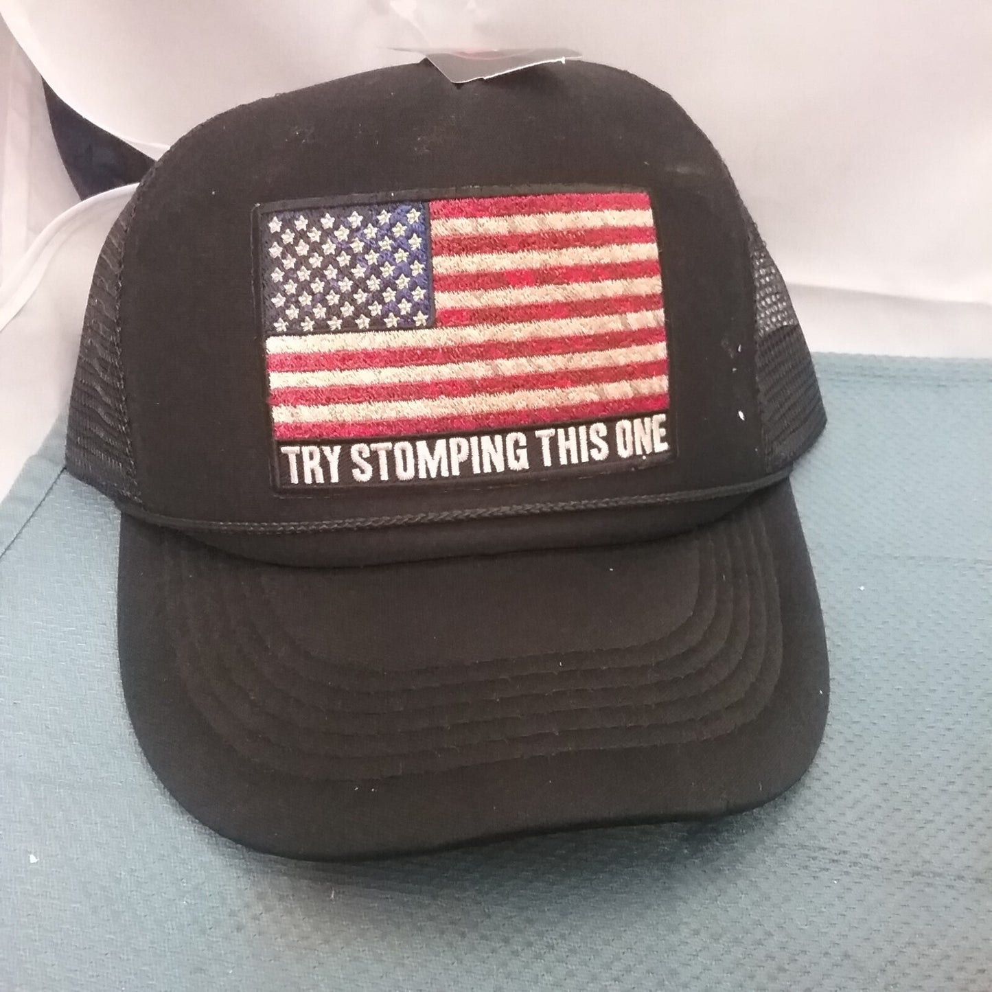 NEW GENUINE HOT LEATHERS GSH1016 FLAG TRUCKER HAT