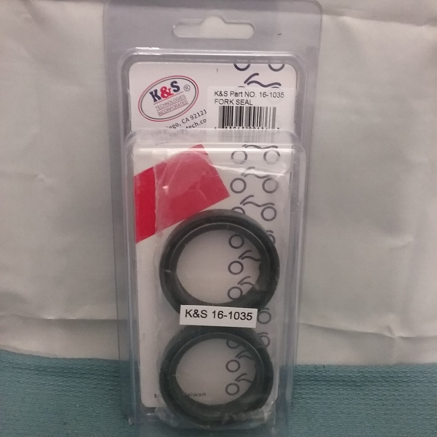 NEW K&S 116-1035 FORK SEALS 39X52X11