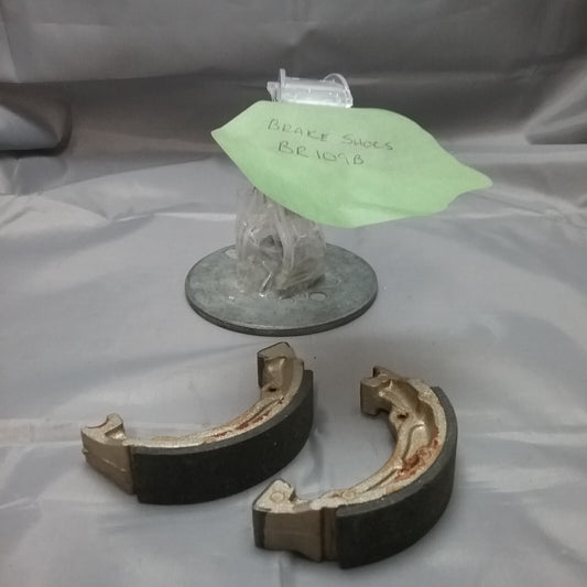 NEW BR109B / AT-05310 REPLACEMENT BRAKE SHOES